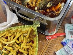 -江城燕子大排档(江汉路步行街店)
