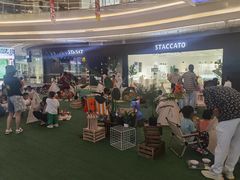 -银泰百货(厦门国贸中心店)
