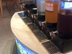 -素满香·全民食养自助(长宁龙之梦店)