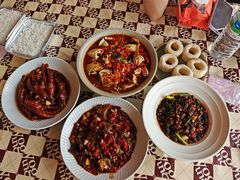 -老三样·旧食新味(绿地店)