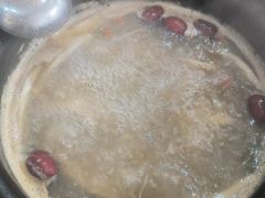 -濠轩阁特色生蚝火锅(水湾路店)