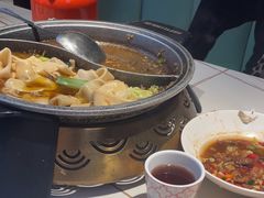 -阿瓦山寨·湘菜现炒·剁椒鱼头王(咸阳总店)