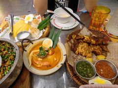 -小小集渔·泰式大排档(太古里香槟店)