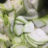 鬼怪[鬼脸]美味菜谱系列之：西葫芦炒肉片