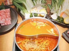 -呷哺呷哺(常营华联店)