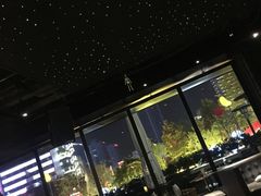 -STARRY CAFE & LOUNGE BAR(高新店)