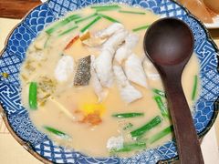 -荣家黄鱼面(前滩太古里店)