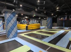 -反弹蹦床公园·亲子乐园·团建·派对(青岛融创茂店)