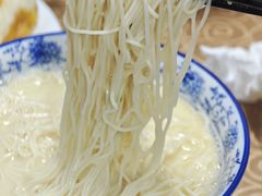 -雪琴面馆富安特色鱼汤面(城中花园店)