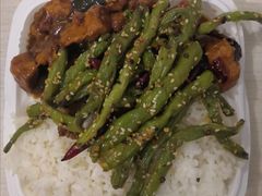 -咱家王新国把子肉(县东巷店)