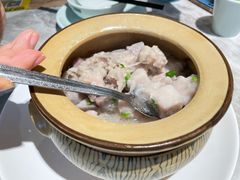-绿草地·湘菜(酃湖师院店)