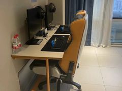 -荷逸唐电竞酒店(上海惠南地铁站店)