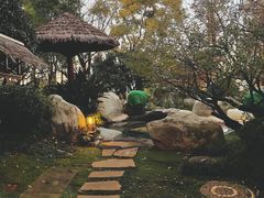 -七彩云南古滇温泉山庄