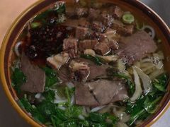-花溪牛肉粉(八鸽岩店)
