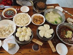 -王菊美食街·王菊面馆(总店)