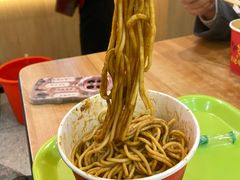 -江三王记牛杂馆(总店)