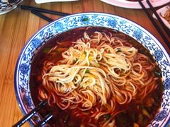 -伊穆祥牛肉面总店·清真