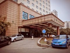 -山明水秀大饭店