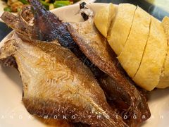 咸鱼饼子-日丰园海肠水饺·老字号大连海鲜(小平岛总店)