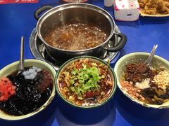 -马路边边串串香(北苑旗舰店)