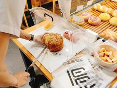 -焙丽拾光(麦凯乐直营店)