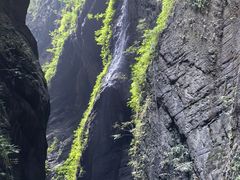 -龙水峡地缝景区
