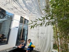 -悟空山宿陨石私汤温泉酒店(神舟大道地铁站店)