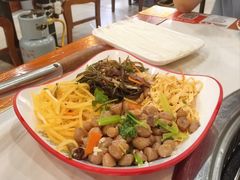 -70後铁锅炖(坡博总店)