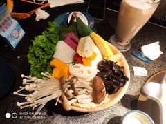 蔬菜拼盘-湊湊火锅·茶憩(打浦桥日月光店)