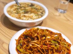 鱼香肉丝-方城小吃店