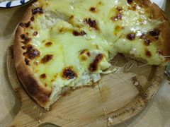 -敖特尔布里亚特美食坊(世纪花苑店)