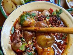 -拈签一笑黄牛肉辣卤串串