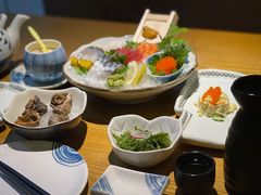 -樱町三味日本料理(城乡世纪广场店)