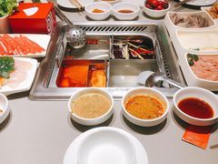 -海底捞火锅鲜切牛肉主题店(长寿路店)