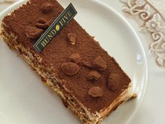 -BUND·FIVE外滩5号(天际店)