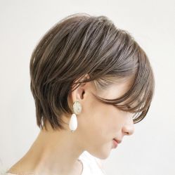 -AYO SALON