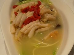 胡椒汤煮桂花蚌-美心皇宫(绿杨坊店)