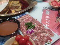 -辣莊重庆老火锅(滕州店)