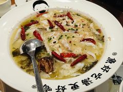 -江渔儿酸菜鱼(奥园广场金发购物中心店)