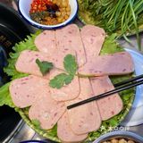 要是来云南没吃它，真的会后悔到拍大腿！走进店里