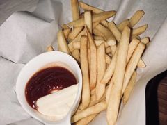 -百好乐宠物友好餐厅(朝外大街店)