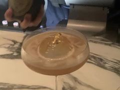 -OZONE 顶楼酒吧(香港丽思卡尔顿酒店)