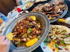 -五谷丰登农家院·地道胶东菜·海鲜烧烤(威海店)