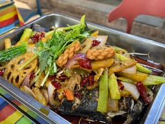 -大湾金牌万州烤鱼(沙河店)