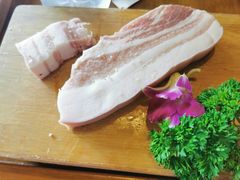 -唯成•韩国炭火烤肉 유성고기