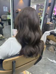 -藤野造型烫染·漂发