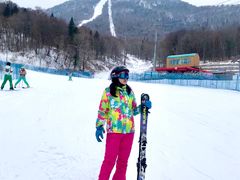 -亚布力新体委滑雪场