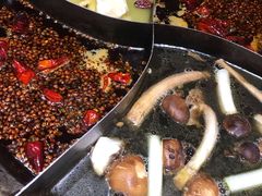 -白乐天毛肚火锅馆(南滨路店)