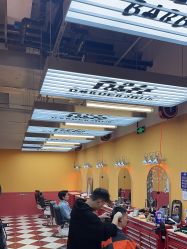 -Devilhands Barbershop男士理容店