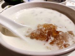 桃胶椰奶-裕.鹅庄